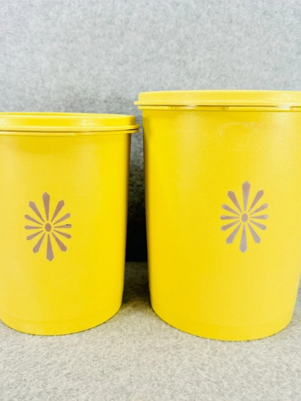 Tupperware Canisters w Lids Lot of 2 Vintage Yellow 811-4 809-6 Plastic Storage